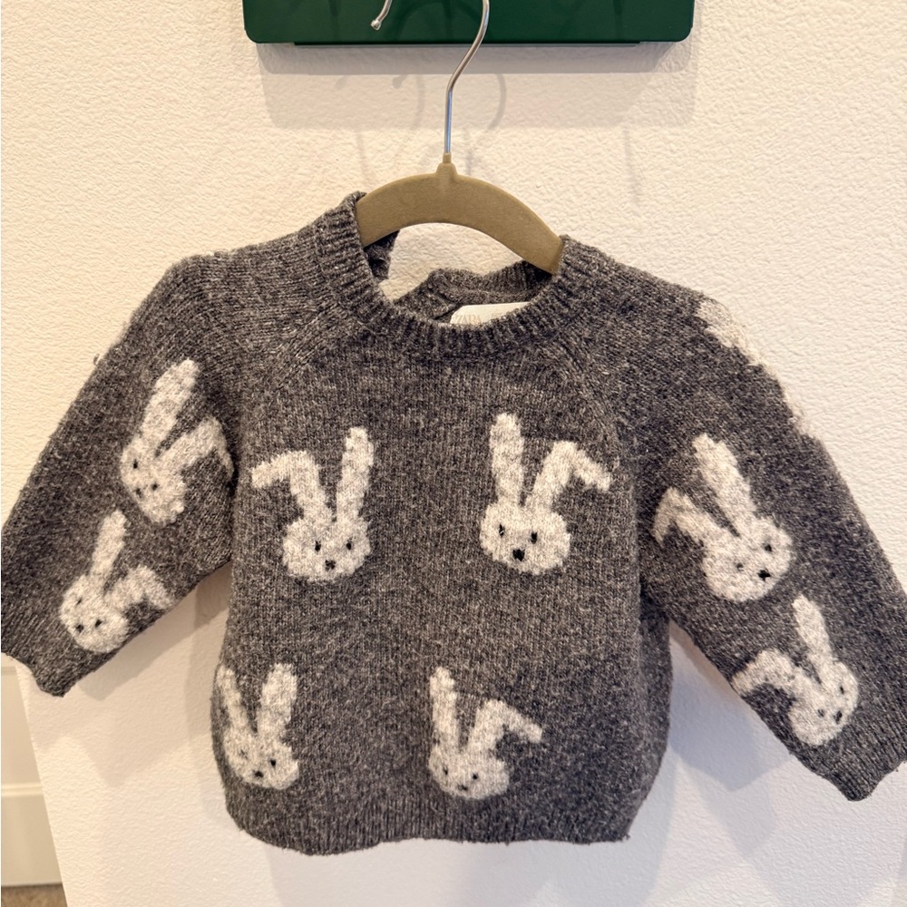 Zara Gray Knit Sweater with White Bunny Motif